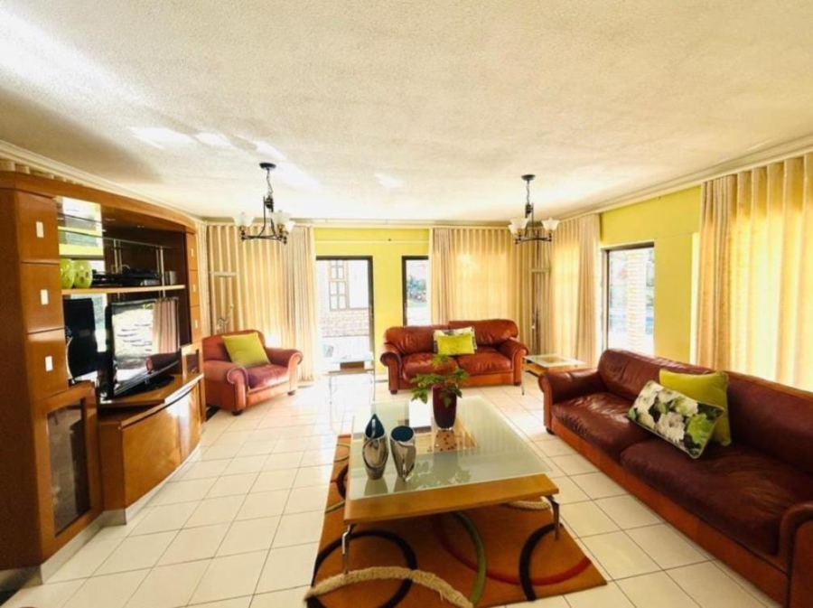 4 Bedroom Property for Sale in Vincent Eastern Cape
